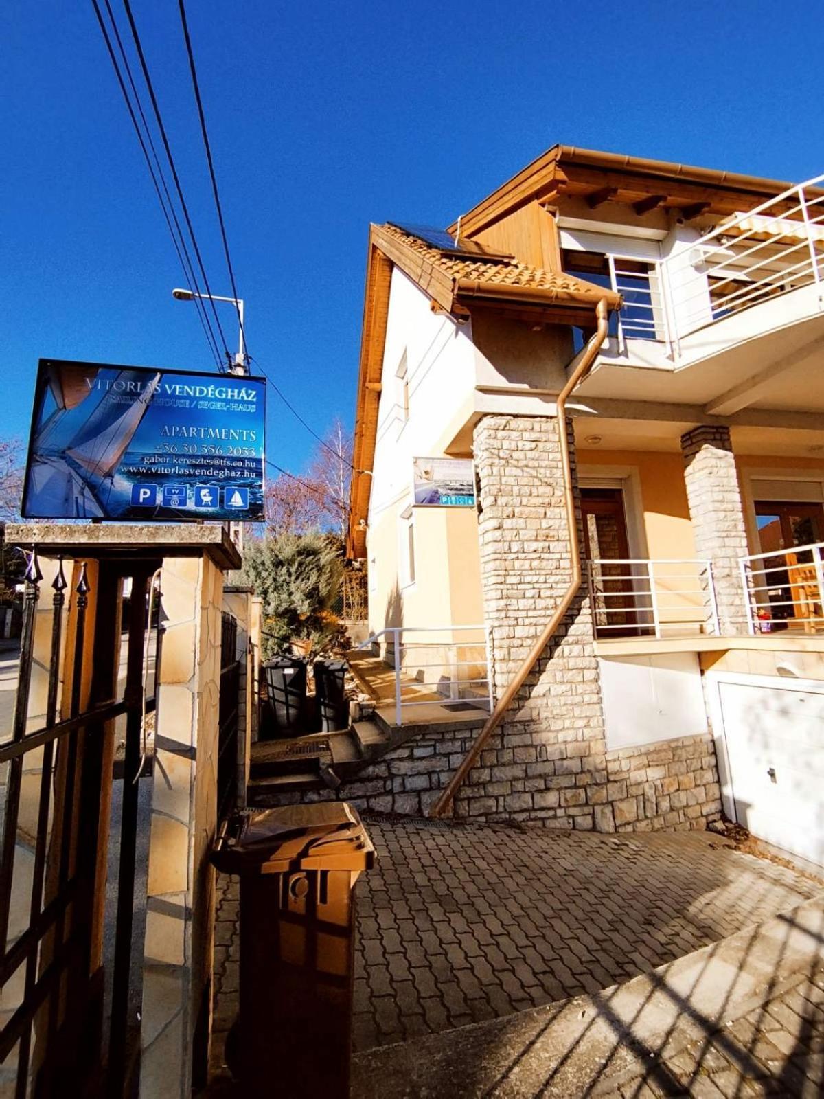Apartman Vitorlás Vendégház Balatonfüred Esterno foto