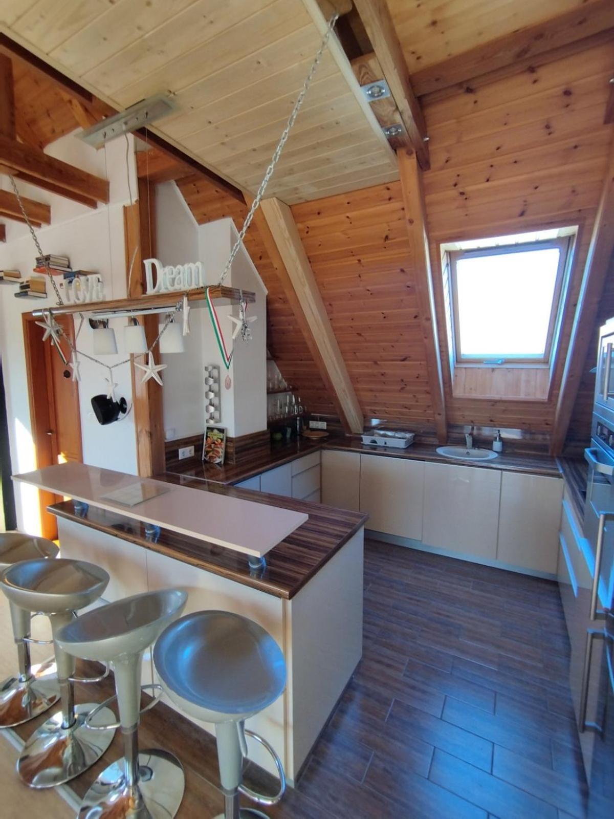 Apartman Vitorlás Vendégház Balatonfüred Esterno foto