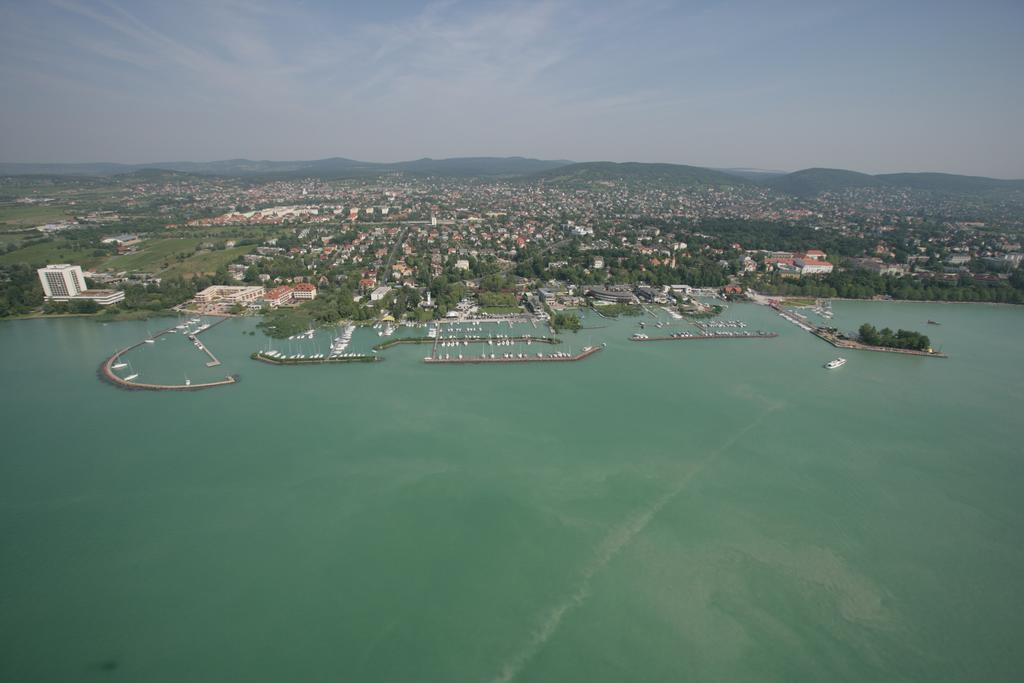 Apartman Vitorlás Vendégház Balatonfüred Esterno foto